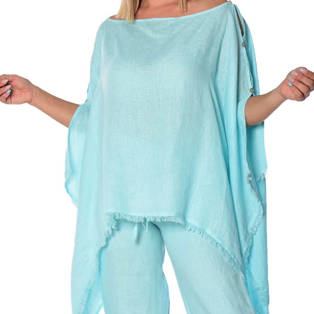 Azucar Ladies Loose Linen Poncho with Fringe